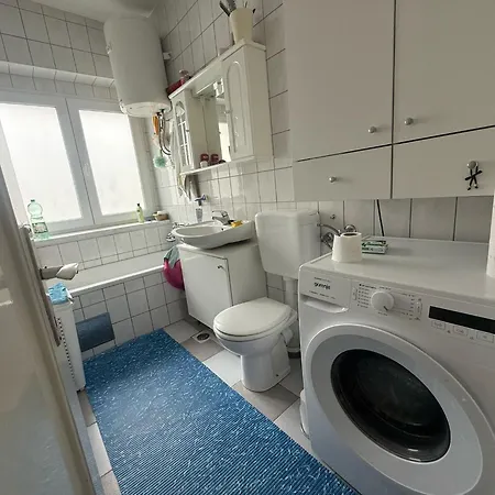 Grandma's Center Апартаменты *