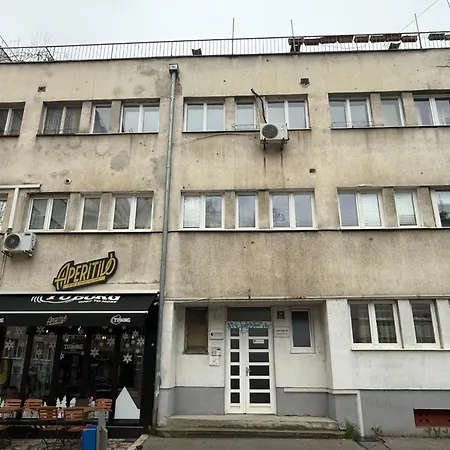 דירה Grandma's Center